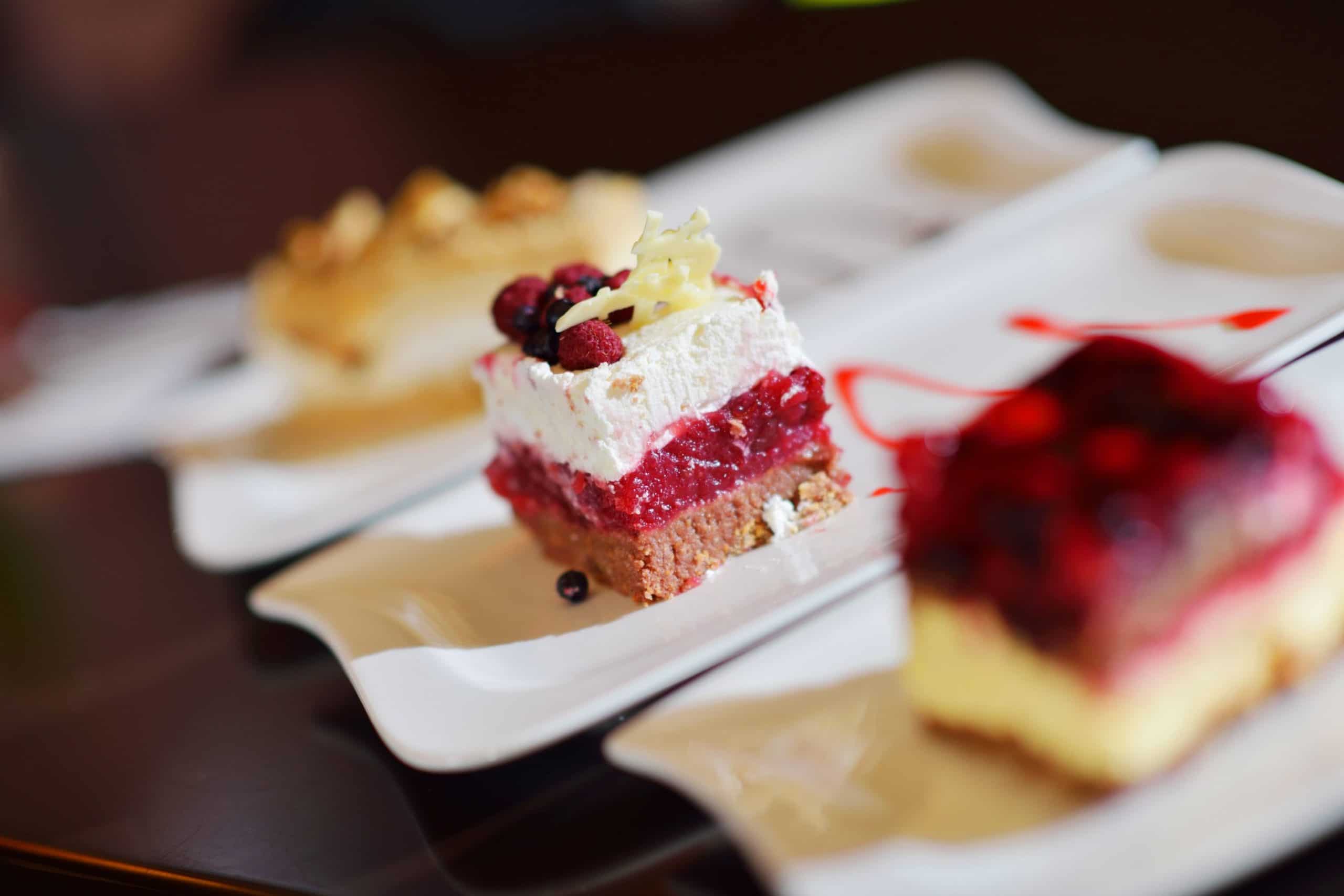 Small desserts on plates.